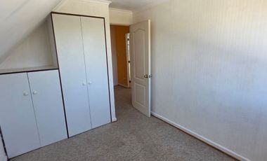 Casa 4 dormitorios, patio y antejardín. Terrazas las Lomas,  Lomas San Andres. Concepción