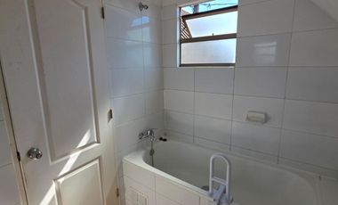 Casa 4 dormitorios, patio y antejardín. Terrazas las Lomas,  Lomas San Andres. Concepción