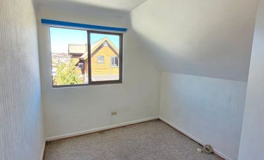 Casa 4 dormitorios, patio y antejardín. Terrazas las Lomas,  Lomas San Andres. Concepción