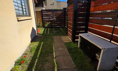 Casa 4 dormitorios, patio y antejardín. Terrazas las Lomas,  Lomas San Andres. Concepción
