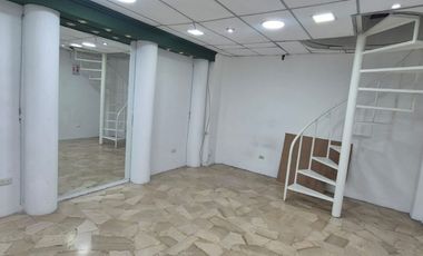 Local Comercial en Alquiler en la Alborada, 2 Pisos, 1 Baño, Seguridad, Norte de Guayaquil.