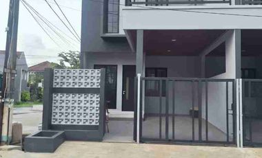 Dijual rumah siap pakai harga murah di Boulevard Hijau Bekasi