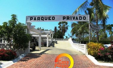 Departamento Frente Al Mar de Venta en Playas Villamil, Carabelas de Colón