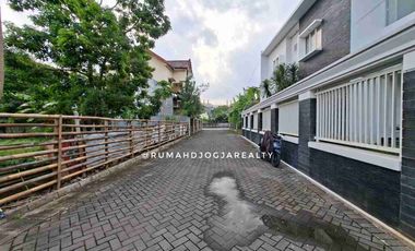 Rumah Mewah Modern Elegan Premium Area Timoho Jogja