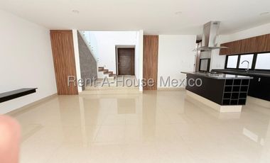 Zibatá, en venta casa de autor. FVR