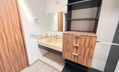 Zibatá, en venta casa de autor. FVR