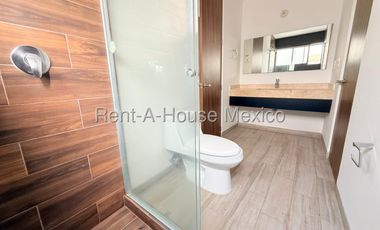 Zibatá, en venta casa de autor. FVR