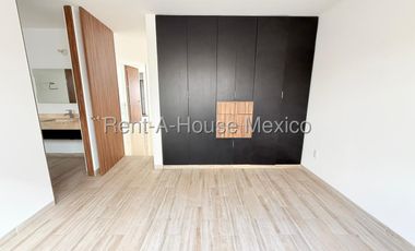 Zibatá, en venta casa de autor. FVR