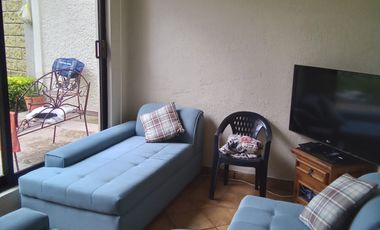 Casa en venta en Almoloya del Río, con un gran jardín y finos acabados