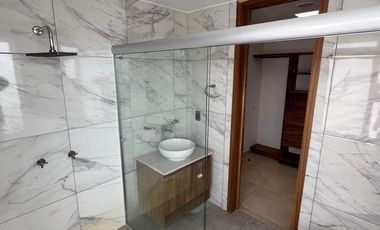 APROVECHA HERMOSA CASA DE DOS NIVELES