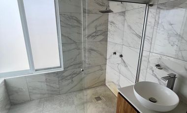 APROVECHA HERMOSA CASA DE DOS NIVELES