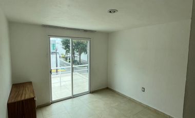 APROVECHA HERMOSA CASA DE DOS NIVELES