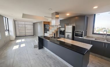 Penthouse dúplex con terraza privada en Santa Teresita venta