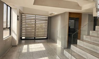 Penthouse dúplex con terraza privada en Santa Teresita venta