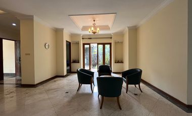 BEAUTIFUL 1-STOREY HOUSE FOR RENT FOR OFFICE OR RESIDENCE IN FATMAWATI, SOUTH JAKARTA