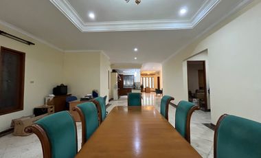 BEAUTIFUL 1-STOREY HOUSE FOR RENT FOR OFFICE OR RESIDENCE IN FATMAWATI, SOUTH JAKARTA