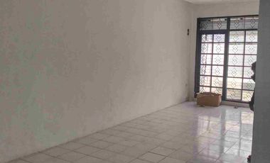 disewakan rumah baru renov taman rahayu 2