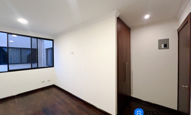 En venta departamento central en la ciudad de Loja