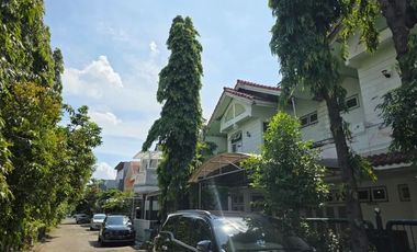JUAL RUMAH MURAH GRAHA INDAH GAYUNG KEBONSARI DAERAH KANTOR PEMERINTAHAN AKSES JALAN A.YANI