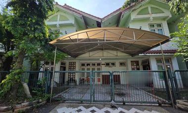 JUAL RUMAH MURAH GRAHA INDAH GAYUNG KEBONSARI DAERAH KANTOR PEMERINTAHAN AKSES JALAN A.YANI