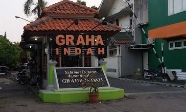 JUAL RUMAH MURAH GRAHA INDAH GAYUNG KEBONSARI DAERAH KANTOR PEMERINTAHAN AKSES JALAN A.YANI