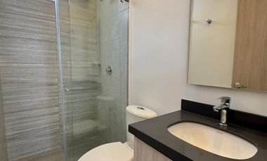 APARTAMENTO EN ARRIENDO DE 3 HABITACIONES CON ALTANA QUE TIENE JACUZZI EN SERENA DEL MAR