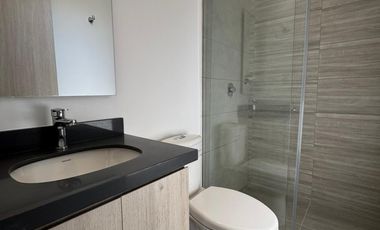APARTAMENTO EN ARRIENDO DE 3 HABITACIONES CON ALTANA QUE TIENE JACUZZI EN SERENA DEL MAR