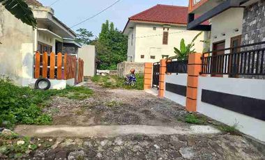 Turun Harga Rumah siap huni hanya 10 menit dari RSA UGM