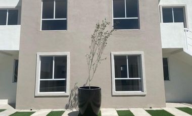 Departamento en planta alta con 2 recámaras y amenidades, Los Héroes - VENTA