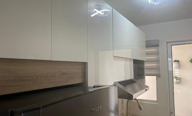 Departamento en planta alta con 2 recámaras y amenidades, Los Héroes - VENTA