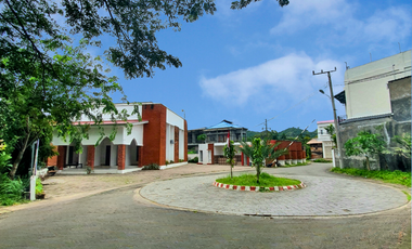 Dijual Rumah Mewah Fully Furnished di Jeumpet Residence - Komplek Elit Lengkap Fasilitas!