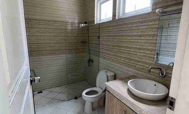 di sewakan rumah d jl siaga pejaten barat pasar Minggu Jakarta selatan