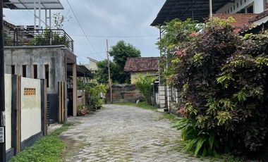 Rumah di Kekalik dekat Jalan panjitilar Mataram