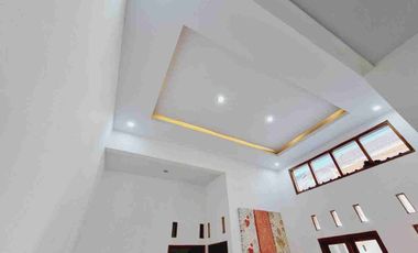 Rumah Cluster Cantik di Colomadu dekat Tol