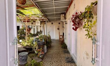 DIJUAL CEPAT – HOMESTAY AKTIF FULL FURNISHED Lokasi Tengah Kota Banyuwangi