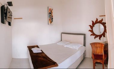 DIJUAL CEPAT – HOMESTAY AKTIF FULL FURNISHED Lokasi Tengah Kota Banyuwangi