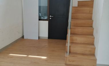 BANTING HARGA Dijual rumah murah 2lantai di Cluster Shinano Jakarta Garden City Cakung Jakarta Timur siaphuni minimalis modern