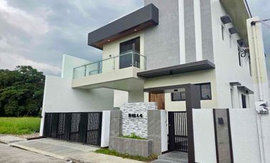 𝗕𝗥𝗔𝗡𝗗 𝗡𝗘𝗪 𝗟𝘂𝘅𝘂𝗿𝗶𝗼𝘂𝘀 𝟮-𝗦𝘁𝗼𝗿𝗲𝘆 𝟱𝗕𝗥 𝗛𝗼𝘂𝘀𝗲 & 𝗟𝗼𝘁 𝗳𝗼𝗿 𝗦𝗮𝗹𝗲 in 𝗚𝗿𝗲𝗲𝗻 𝗠𝗲𝗮𝗱𝗼𝘄𝘀 𝗣𝗛𝟮 at𝗧𝗵𝗲 𝗢𝗿𝗰𝗵𝗮𝗿𝗱, 𝗗𝗮𝘀𝗺𝗮𝗿𝗶𝗻̃𝗮𝘀, 𝗖𝗮𝘃𝗶𝘁𝗲