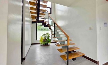 𝗕𝗥𝗔𝗡𝗗 𝗡𝗘𝗪 𝗟𝘂𝘅𝘂𝗿𝗶𝗼𝘂𝘀 𝟮-𝗦𝘁𝗼𝗿𝗲𝘆 𝟱𝗕𝗥 𝗛𝗼𝘂𝘀𝗲 & 𝗟𝗼𝘁 𝗳𝗼𝗿 𝗦𝗮𝗹𝗲 in 𝗚𝗿𝗲𝗲𝗻 𝗠𝗲𝗮𝗱𝗼𝘄𝘀 𝗣𝗛𝟮 at𝗧𝗵𝗲 𝗢𝗿𝗰𝗵𝗮𝗿𝗱, 𝗗𝗮𝘀𝗺𝗮𝗿𝗶𝗻̃𝗮𝘀, 𝗖𝗮𝘃𝗶𝘁𝗲