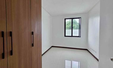 𝗕𝗥𝗔𝗡𝗗 𝗡𝗘𝗪 𝗟𝘂𝘅𝘂𝗿𝗶𝗼𝘂𝘀 𝟮-𝗦𝘁𝗼𝗿𝗲𝘆 𝟱𝗕𝗥 𝗛𝗼𝘂𝘀𝗲 & 𝗟𝗼𝘁 𝗳𝗼𝗿 𝗦𝗮𝗹𝗲 in 𝗚𝗿𝗲𝗲𝗻 𝗠𝗲𝗮𝗱𝗼𝘄𝘀 𝗣𝗛𝟮 at𝗧𝗵𝗲 𝗢𝗿𝗰𝗵𝗮𝗿𝗱, 𝗗𝗮𝘀𝗺𝗮𝗿𝗶𝗻̃𝗮𝘀, 𝗖𝗮𝘃𝗶𝘁𝗲