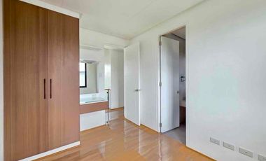 𝗕𝗥𝗔𝗡𝗗 𝗡𝗘𝗪 𝗟𝘂𝘅𝘂𝗿𝗶𝗼𝘂𝘀 𝟮-𝗦𝘁𝗼𝗿𝗲𝘆 𝟱𝗕𝗥 𝗛𝗼𝘂𝘀𝗲 & 𝗟𝗼𝘁 𝗳𝗼𝗿 𝗦𝗮𝗹𝗲 in 𝗚𝗿𝗲𝗲𝗻 𝗠𝗲𝗮𝗱𝗼𝘄𝘀 𝗣𝗛𝟮 at𝗧𝗵𝗲 𝗢𝗿𝗰𝗵𝗮𝗿𝗱, 𝗗𝗮𝘀𝗺𝗮𝗿𝗶𝗻̃𝗮𝘀, 𝗖𝗮𝘃𝗶𝘁𝗲