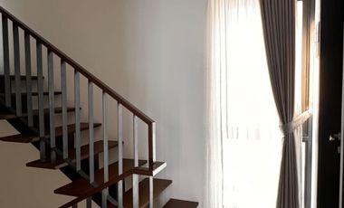 Rumah 2lt + attic 7x12 type 4KT Cluster Wisteria Metland Menteng Cakung