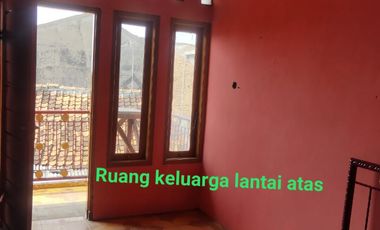 DIJUAL CEPAT dan MURAH  STRATEGIS Rumah 2 lantai siap huni. Bangunan baru  Berlokasi Di DUREN JAYA KOTA BEKASI.