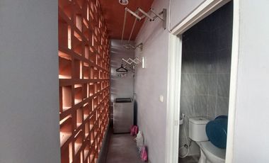 Dijual Kost Eksklusif full furnishead Lokasi: Pandanaran dekat kampus UII Kost aktif, langsung menghasilkan sejak hari pertama