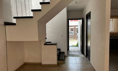 Renta de casa en Toluca – Fracc. Misiones I I, cerca de Pegasos y Blvd. Aeropuerto