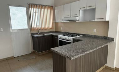 Renta de casa en Toluca – Fracc. Misiones I I, cerca de Pegasos y Blvd. Aeropuerto