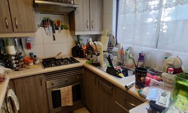 Vendo casa 3 dormitorios, 3 baños, en condominio, frente a Clínica Indisa de Maipú