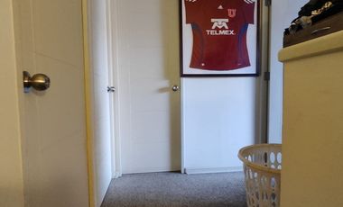 Vendo casa 3 dormitorios, 3 baños, en condominio, frente a Clínica Indisa de Maipú