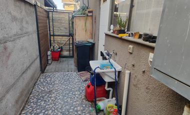 Vendo casa 3 dormitorios, 3 baños, en condominio, frente a Clínica Indisa de Maipú