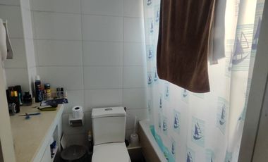 Vendo casa 3 dormitorios, 3 baños, en condominio, frente a Clínica Indisa de Maipú